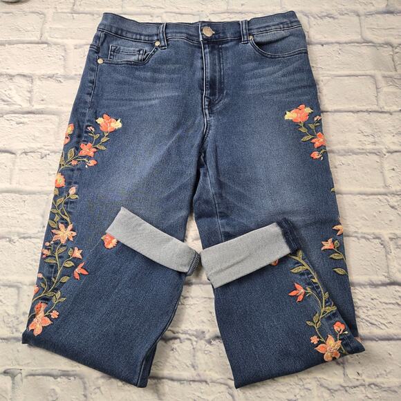 DG2 by Diane Gilman Women's Jeans Boho Floral Embroidered size 8 Petite - Picture 6 of 16